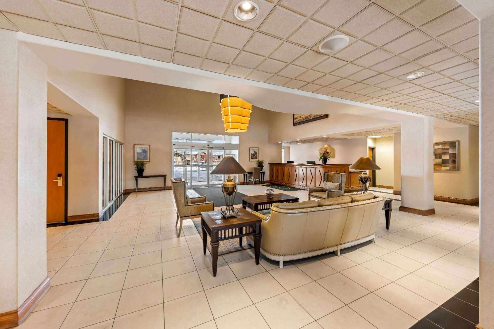 Wingate By Wyndham Calgary South Hotel Luaran gambar
